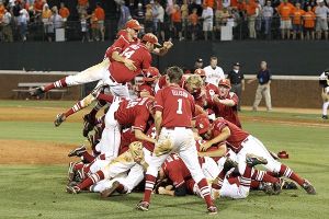 Example of human clumping behavior in modern times.